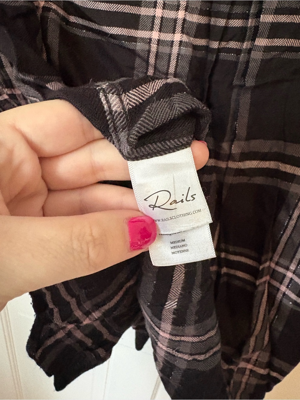 Rails Hunter Plaid Flannel Button Down Onyx Slate Blush, Size Medium (M) Soft - Picture 9 of 16